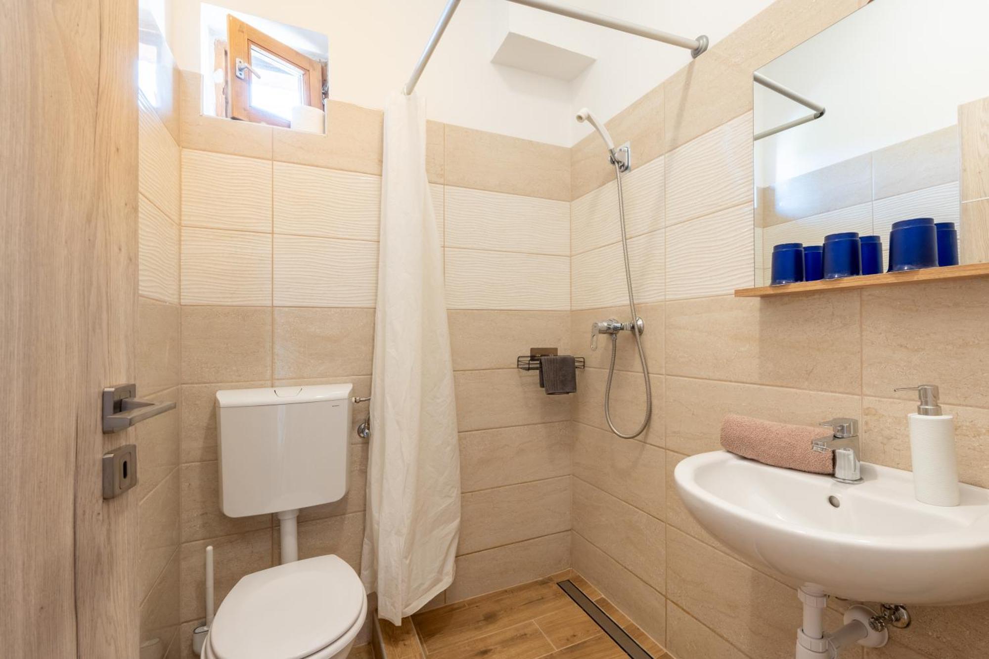 Szenti Vendeghaz Bed & Breakfast Gyor Bagian luar foto