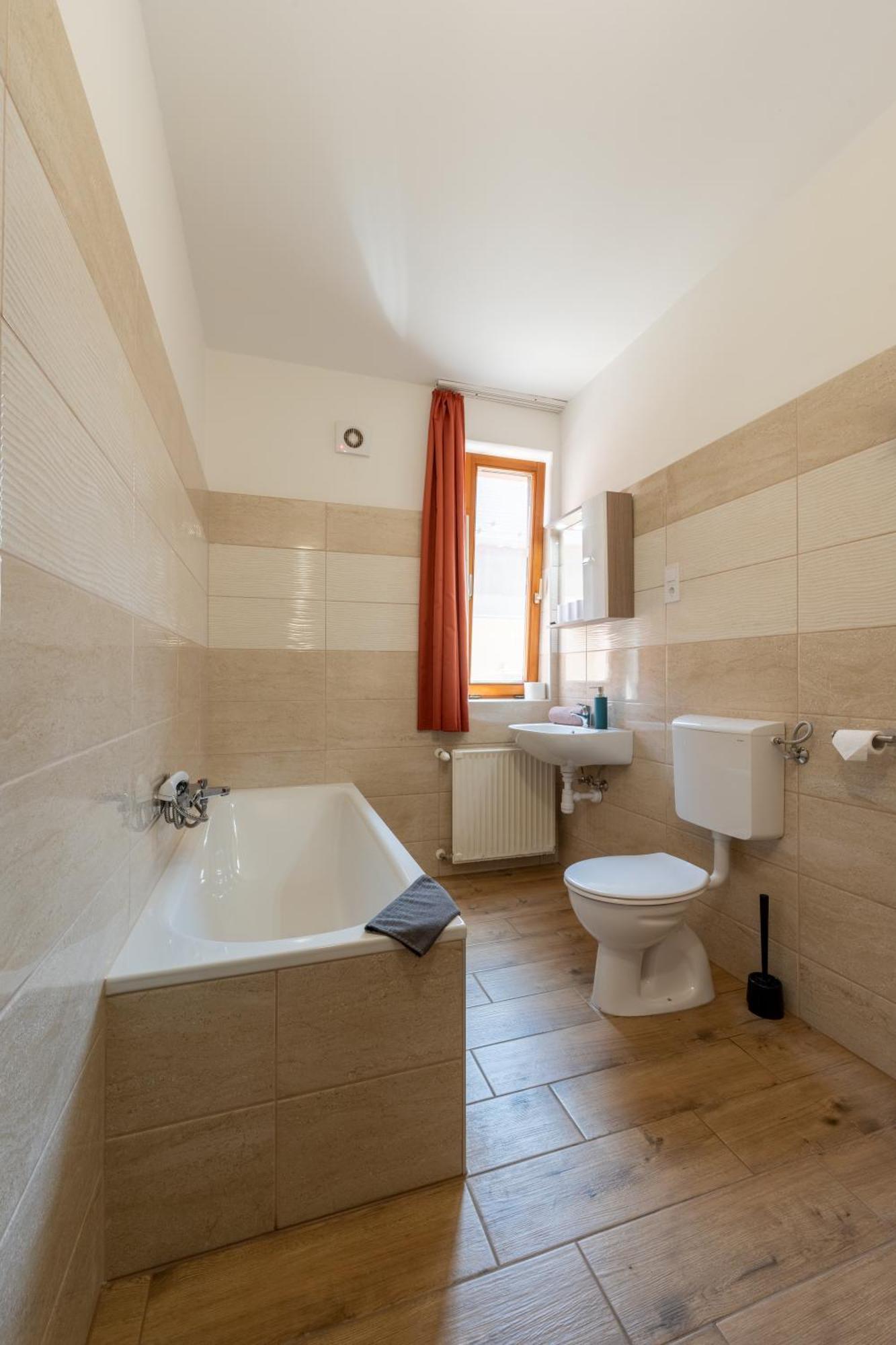 Szenti Vendeghaz Bed & Breakfast Gyor Bagian luar foto